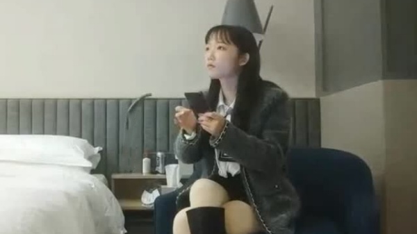 利哥探花 性感美少女被狂干到白浆狂喷 浪叫连连